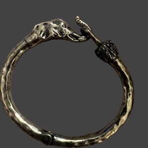 Elegant Goldtone Bangle Bracelet